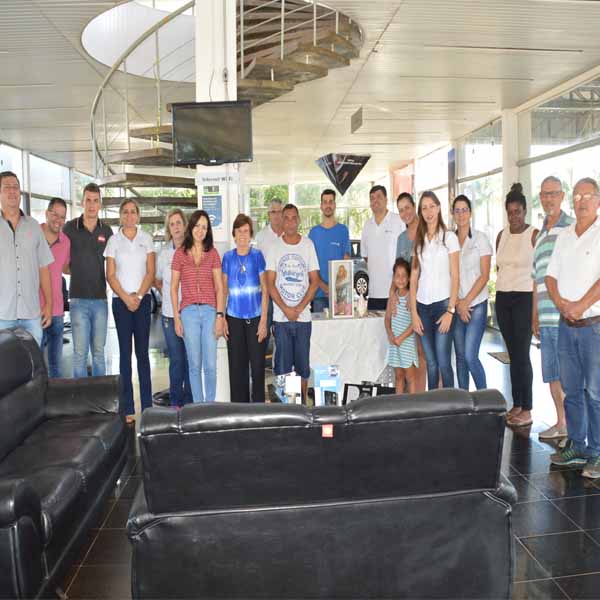 Germanica VW recebe o terço empresarial
