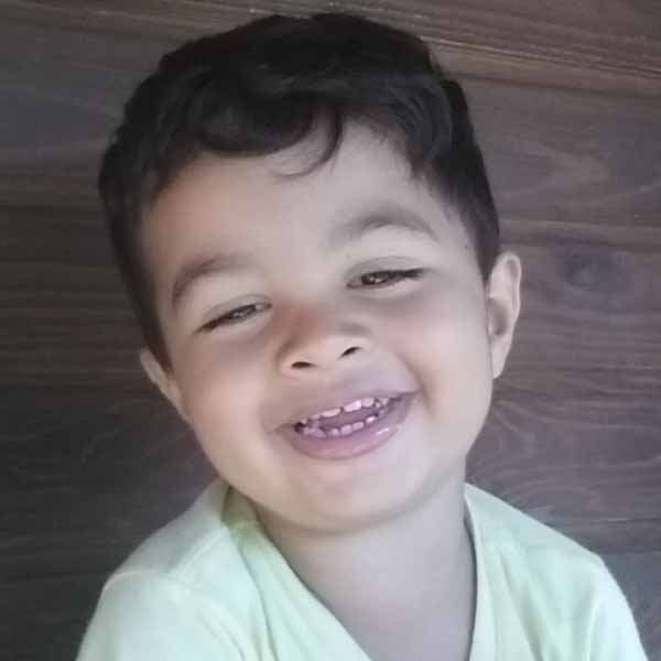 Théo Jesus Barros Santos completa dois anos de muito amor