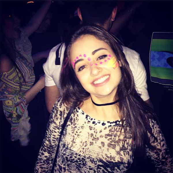 Maysa Quintas recebe os parabéns pelo seu aniversário