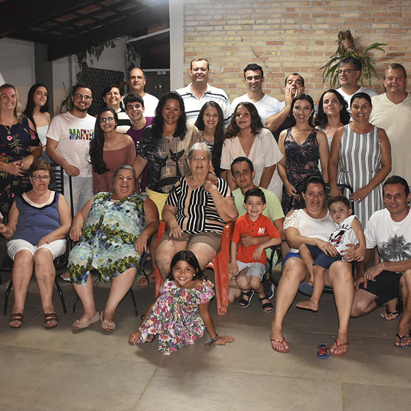 i7 Notícias - Conheça a família recifense que tem orgulho do nome  diferenciado