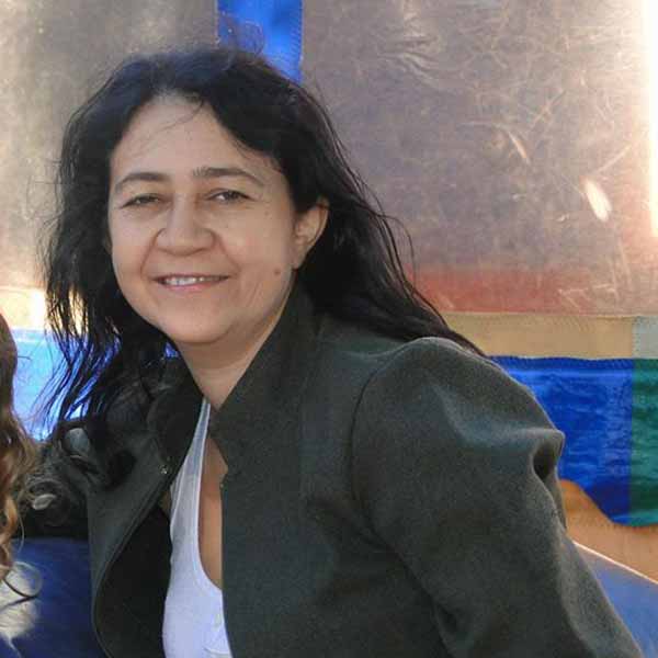 Maria Jose Santos comemora mais um ano de vida