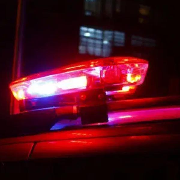 Homem tenta matar mulher e depois se joga na frente de ônibus em Marília