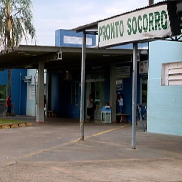 Homem é esfaqueado durante roubo em Rancharia e vai para o hospital em estado grave