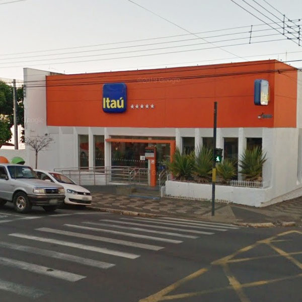 Morre bancário que estava internado com suspeita de coronavírus em Assis