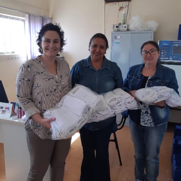 Fundo Social entrega 1.000 máscaras confeccionadas na Oficina de Geração de Renda