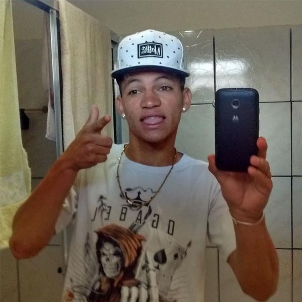 Ciclista de 23 anos morre após ser atropelado por carro em Assis