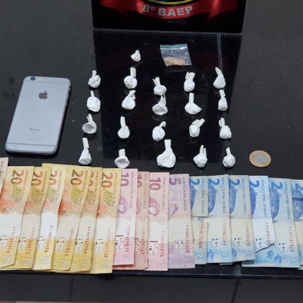 Homem é preso após confessar comercializar drogas em Paraguaçu