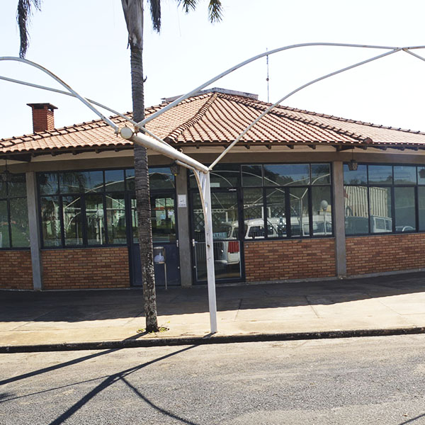 Julia's Buffet agora também é restaurante e pizzaria