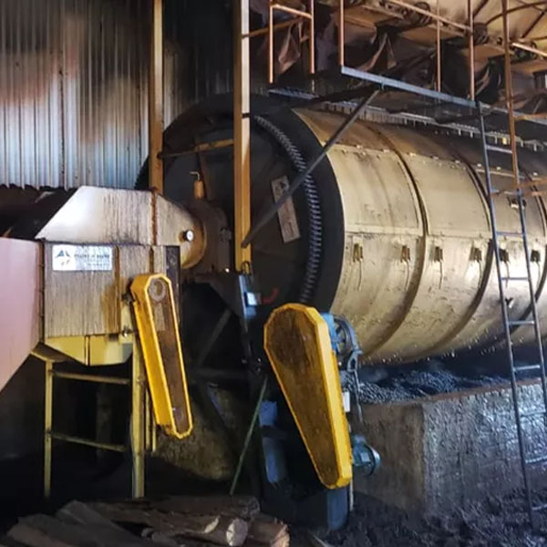 Incêndio destrói cerca de 20 mil kg de café em fazenda de Marília