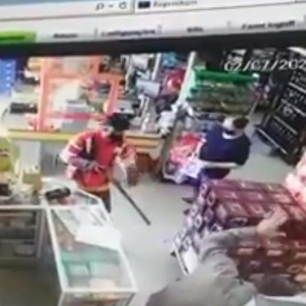 Ladrões usam espingarda para roubar mercado em Marília