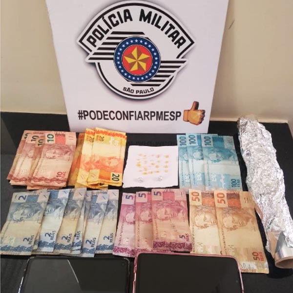 Mulher é presa após PM encontrar várias pedras de crack e dinheiro em imóvel na Barra Funda