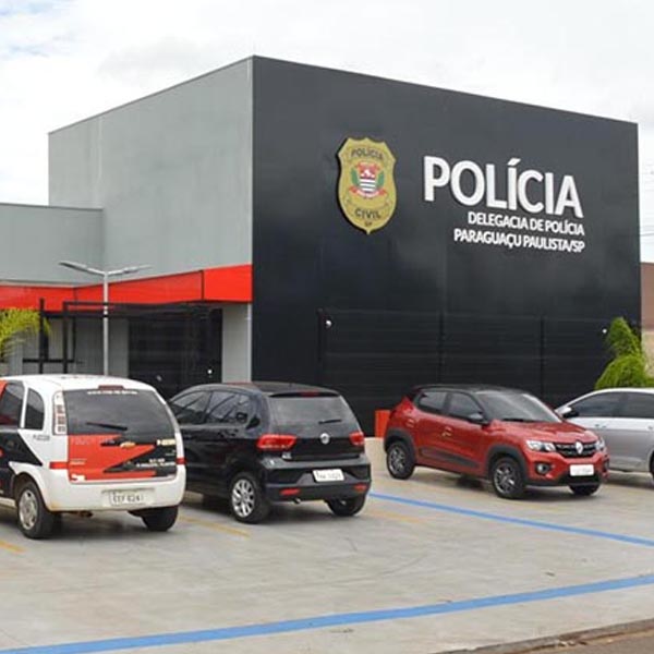Criança relata para a avó que padrasto passa a mão em sua genitália, em Paraguaçu