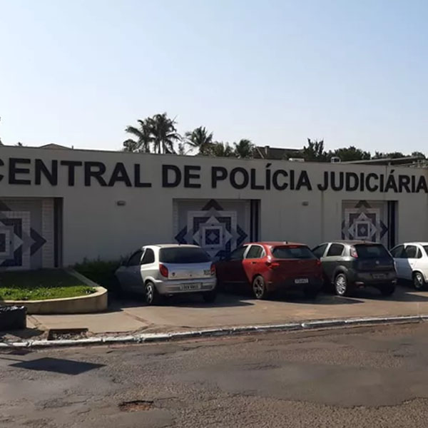 Polícia prende 9 suspeitos de fraudar vestibular com venda de vagas em curso de medicina em Assis