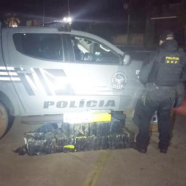 Motorista de prefeitura é exonerado após ser flagrado com mais de 130 quilos de maconha