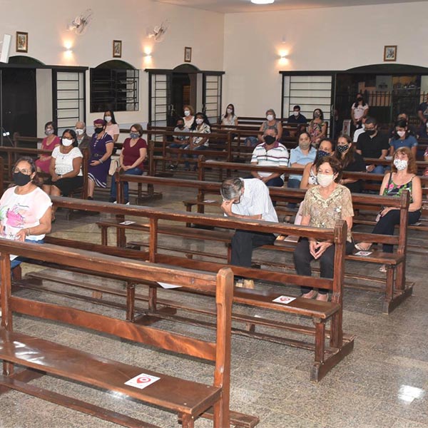 Católicos voltam a participar de missas presenciais em Paraguaçu Paulista