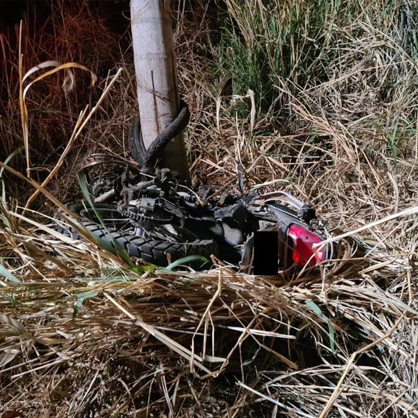 Motociclista morre após bater de frente com carro e ser arrastado por 30 metros em vicinal de Tupã