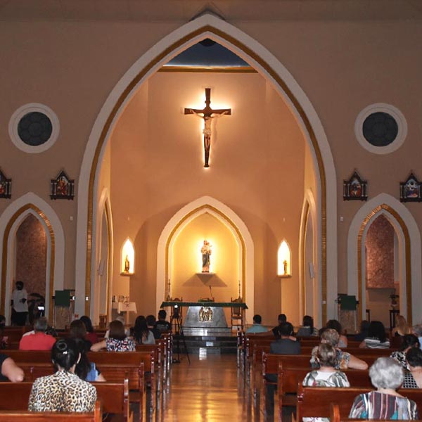 Igreja Matriz passa por reforma interna e é apresentada aos fiéis