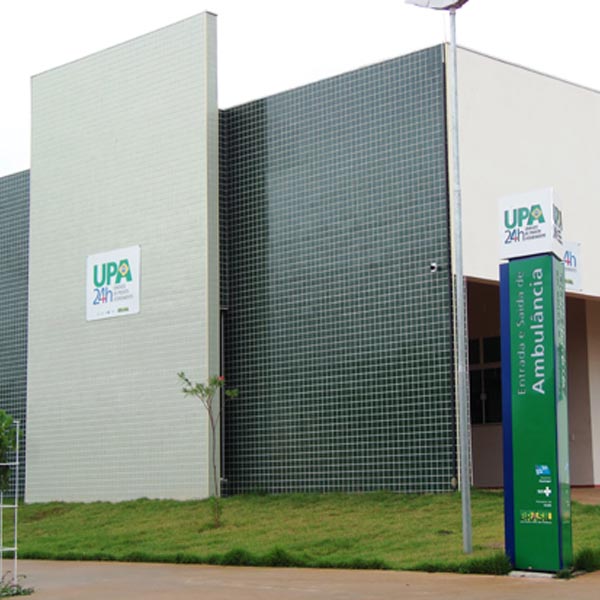 Adolescente de 13 anos é atingido por disparo acidental após pegar arma do pai em Assis