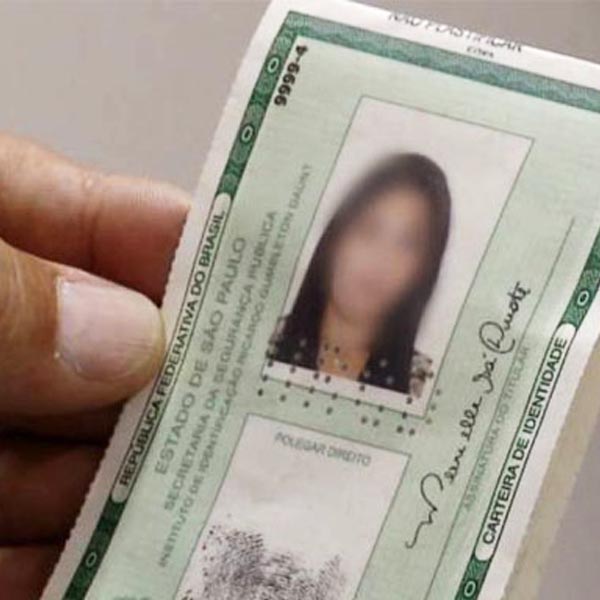 Mulher paga recompensa para quem encontrar os seus documentos