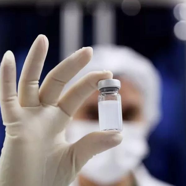 Governo de SP envia doses da vacina contra a Covid-19 para hospitais de Botucatu e Marília