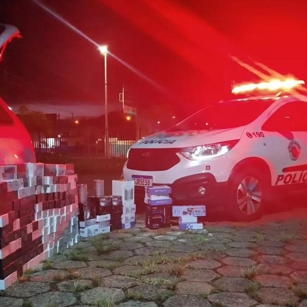 Polícia Rodoviária flagra motorista com produtos eletrônicos do Paraguai sem nota fiscal em Assis