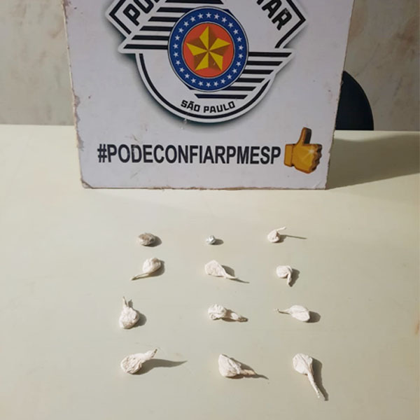 Jovem é preso com porções de cocaína, maconha e crack em Paraguaçu Paulista