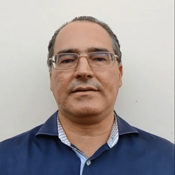 Vice-prefeito, Dr Max fala da sua escolha de permanecer com o salário de médico