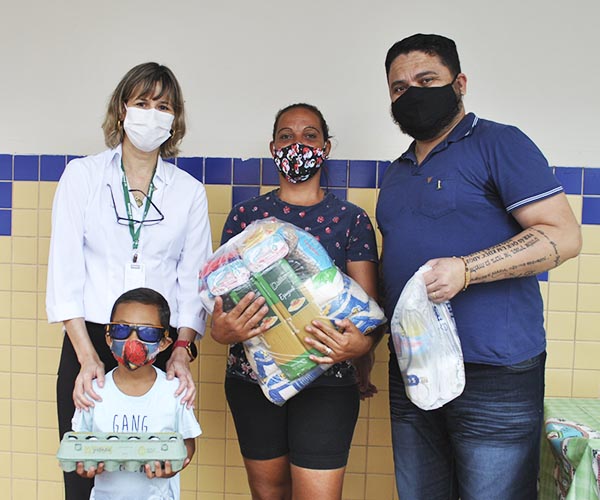 Unimed Assis realiza entrega do Programa Alimentação no Prato