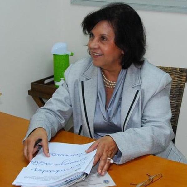 Câmara aprova moção parabenizando Almira Ribas Garms