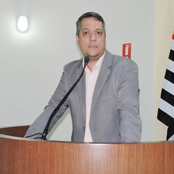Tribunal de Contas julga irregulares as contas apresentadas pelo ex-presidente da Câmara Ian Salomão