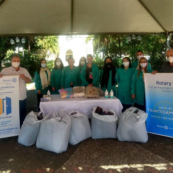 Rotary Club de Paraguaçu doa cobertores para campanha do agasalho “Coração Solidário”