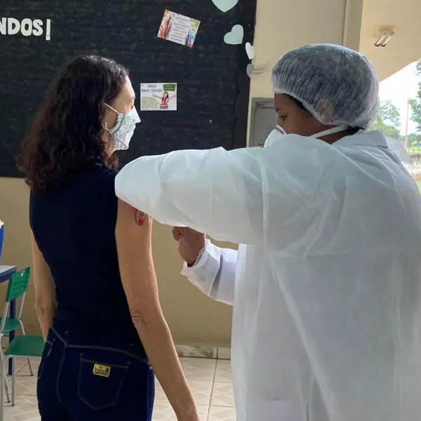 Menor município de SP, Borá vacina jovens a partir de 20 anos contra Covid