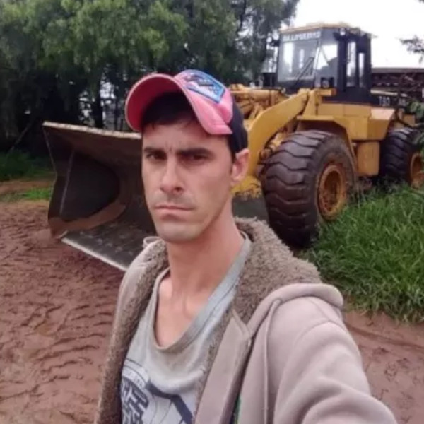 Operador de ‘bob-cat’ morre em acidente de trabalho durante obra de Assis