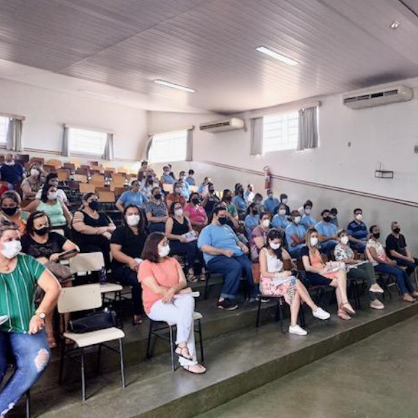 Educação Municipal se prepara para reabertura das escolas