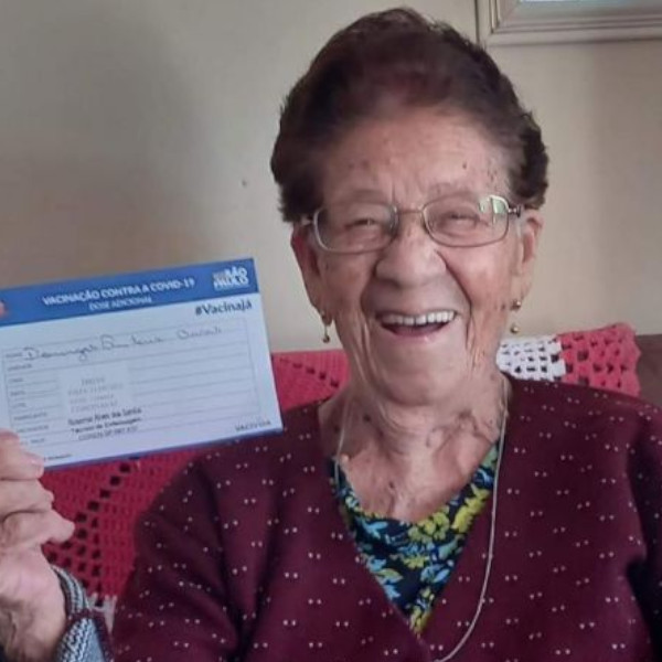 Paraguaçu inicia dose de reforço da vacina contra Covid-19 para idosos acima de 85 anos