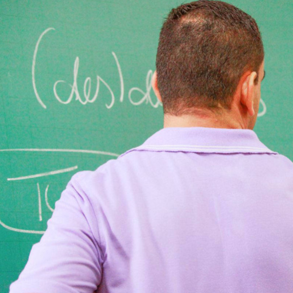 Etec de Paraguaçu abre inscrições para contratação de professores