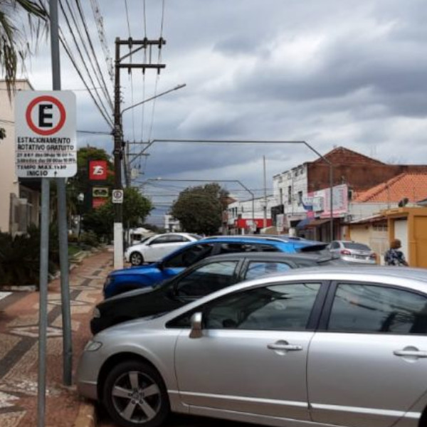 Estacionamento rotativo é retomado no centro de Paraguaçu