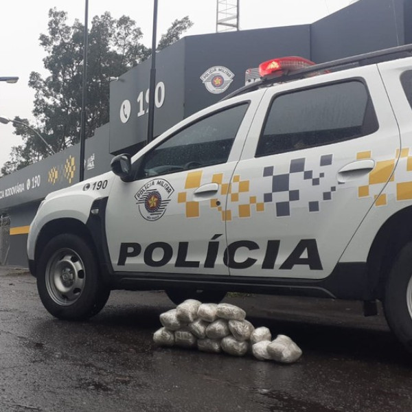 Mulher é presa com carregamento de skank em rodovia da região