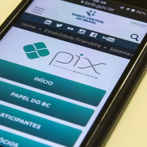 Limite de transferências pelo PIX à noite começa a valer hoje