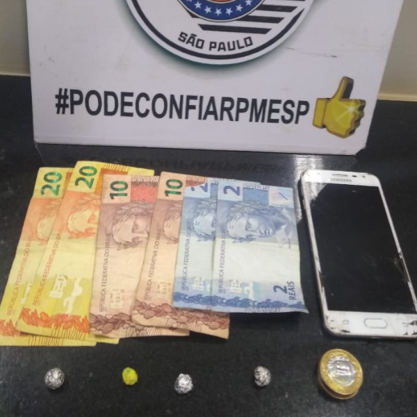Jovem e adolescente são flagrados com droga na Barra Funda