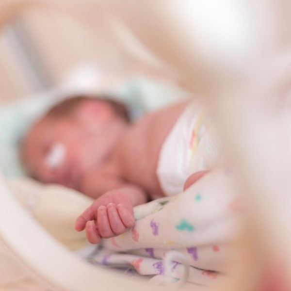 Bebê de 7 meses é a primeira morte por complicações da Covid-19 em Paraguaçu, em 2022