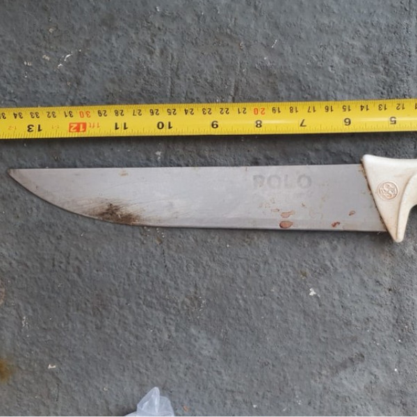 Recém-nascida é encontrada morta dentro de saco de lixo e mãe é presa em flagrante por infanticídio