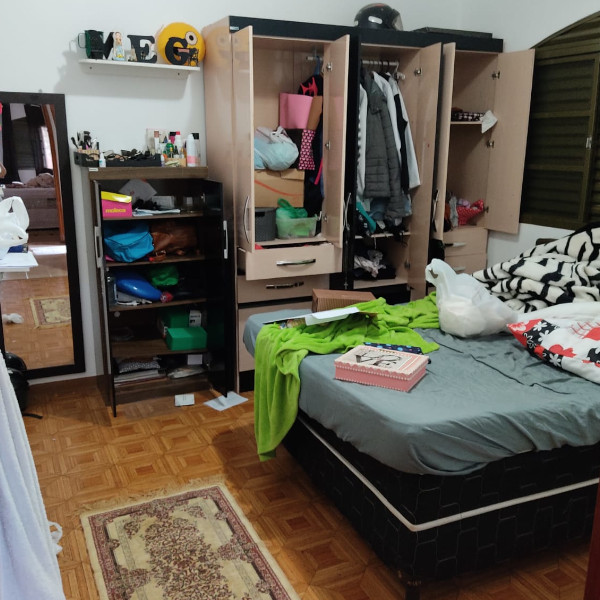Casa é furtada em plena luz do dia em Paraguaçu