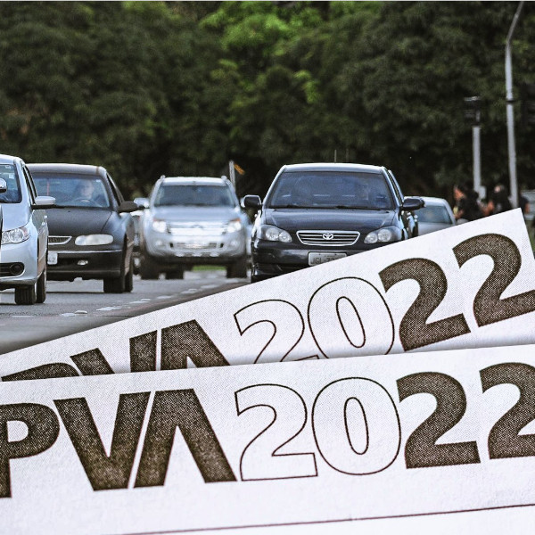 Desconto de 9% no IPVA 2022 para veículos com placa final 1 vence na segunda-feira