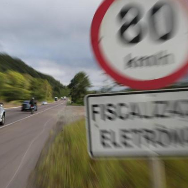 Excesso de velocidade é o que mais gera multa na Operação Ano Novo