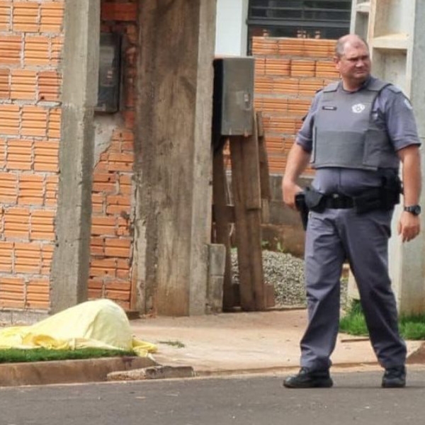 Mulher é assassinada a facadas pelo companheiro em Pedrinhas Paulista