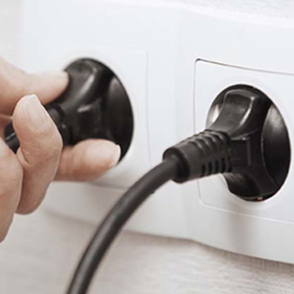 Em dias de chuva, Energisa orienta sobre cuidados para evitar danos em aparelhos elétricos 