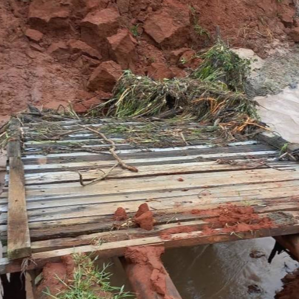 Chuvas provocam estragos na zona rural de Paraguaçu Paulista