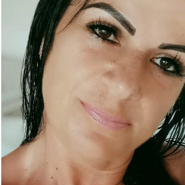 Mulher é assassinada com um tiro na cabeça pelo ex-marido