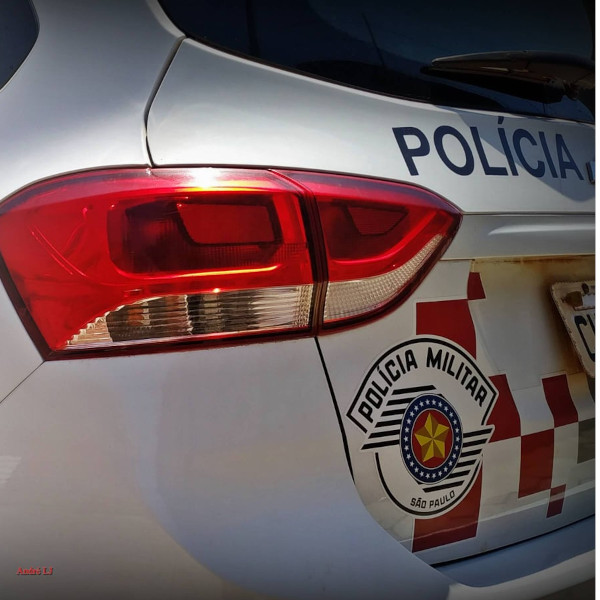 Dois homens roubam taxista e são presos em Paraguaçu